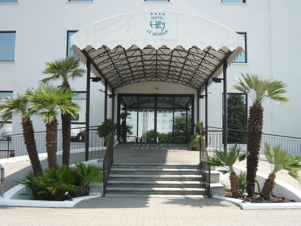 Hotel Le Moran Cusago Exterior foto